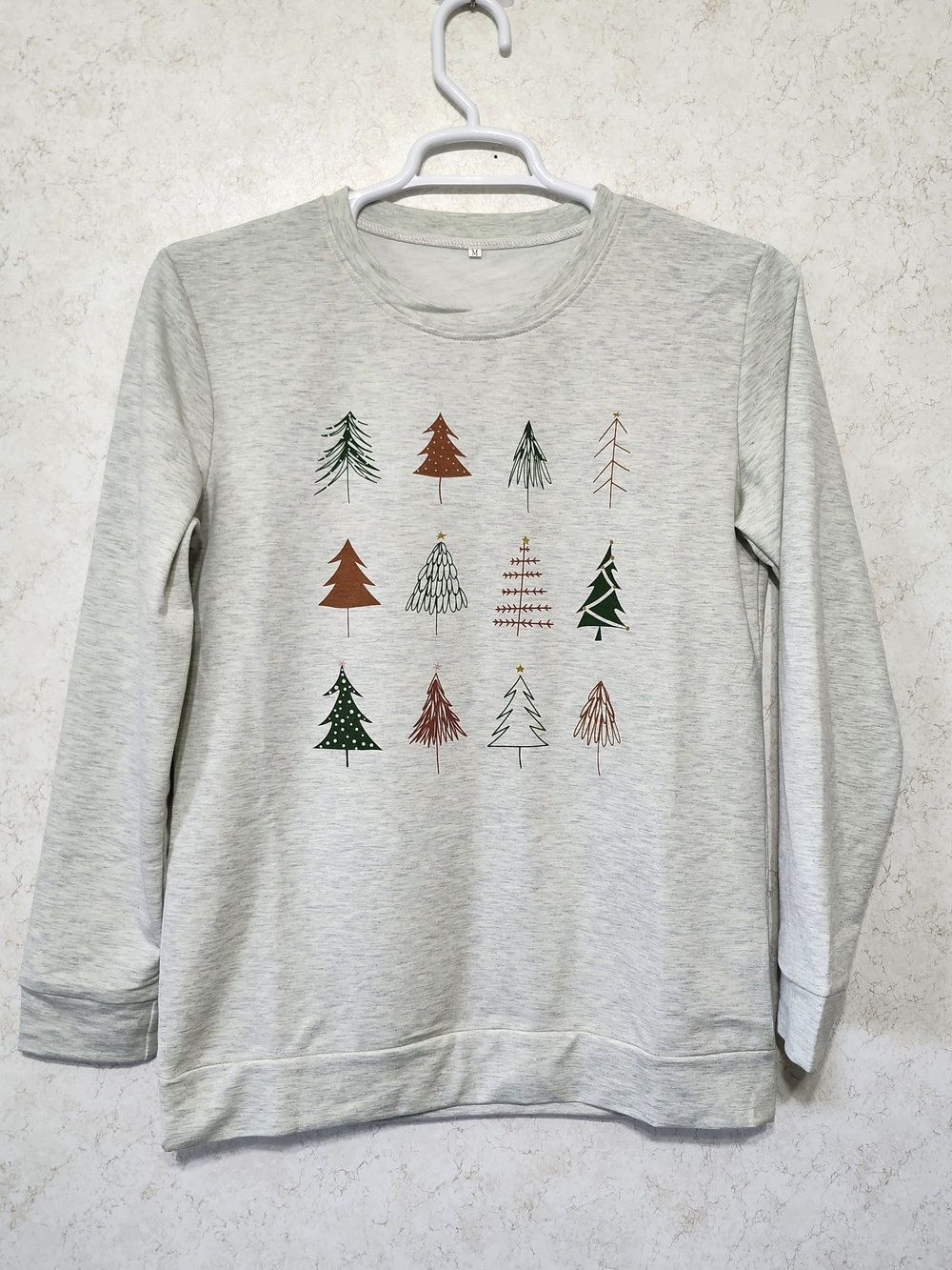 Ladies Medium Long Sleeve Sweatshirt with Decorative Tree Christmas Forrest New